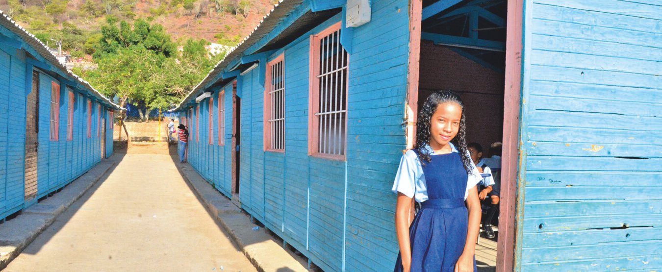 periodicoalbores.com