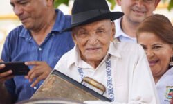 Pollera Colorá Sincé Sucre